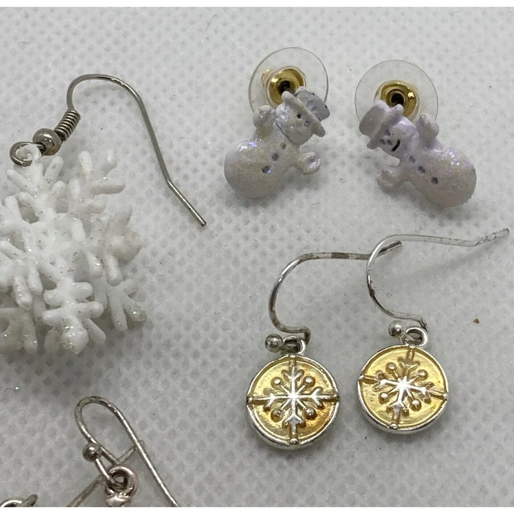 Vintage‎ - Now Lot 9 Pairs Pierced Christmas Earrings Bell Santa Snowflake Tree